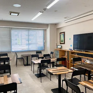  Hostel Mallika Japan